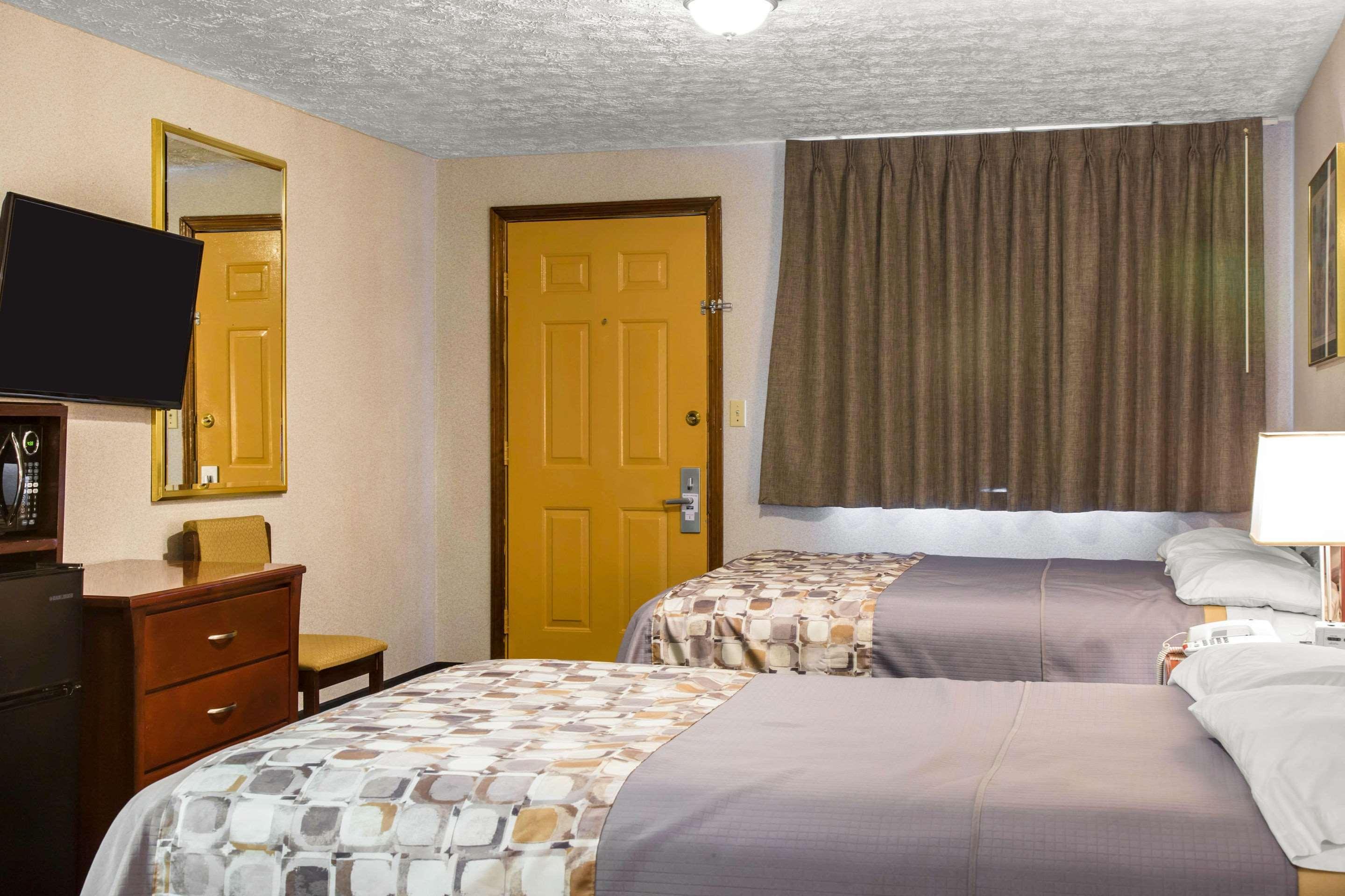 Rodeway Inn & Suites Branford - Guilford Eksteriør billede