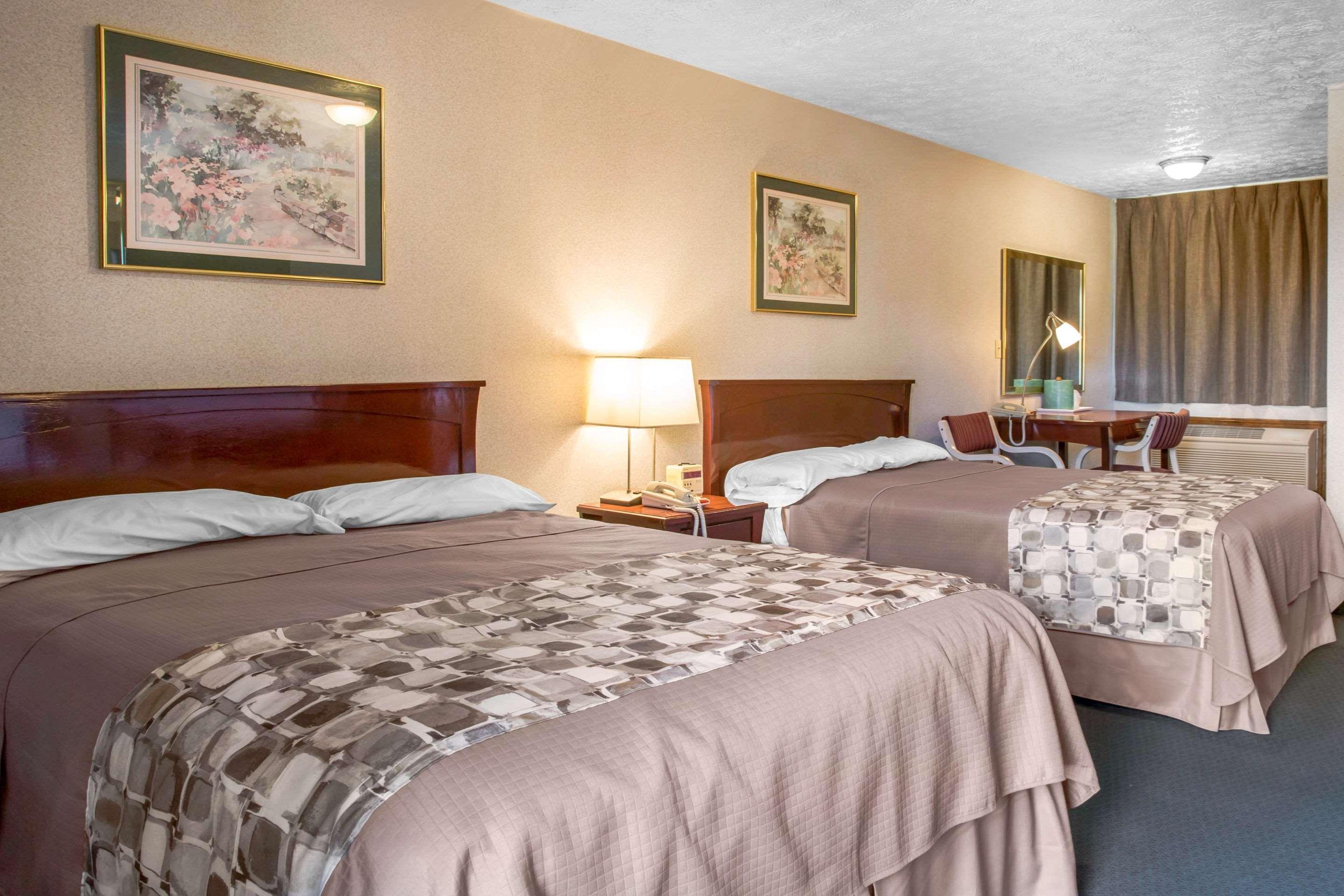 Rodeway Inn & Suites Branford - Guilford Eksteriør billede